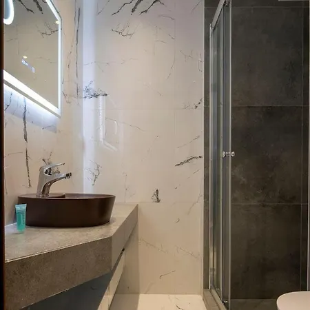 Velky Sen Luxury Hotel apartamentowy Sarti