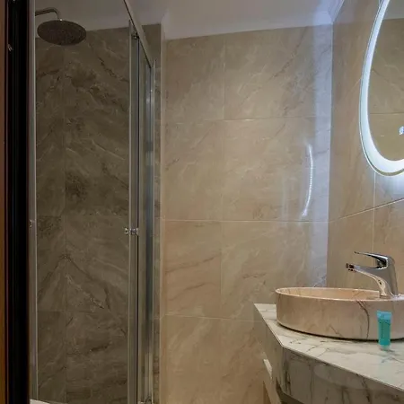 Velky Sen Luxury Apart Otel 3*