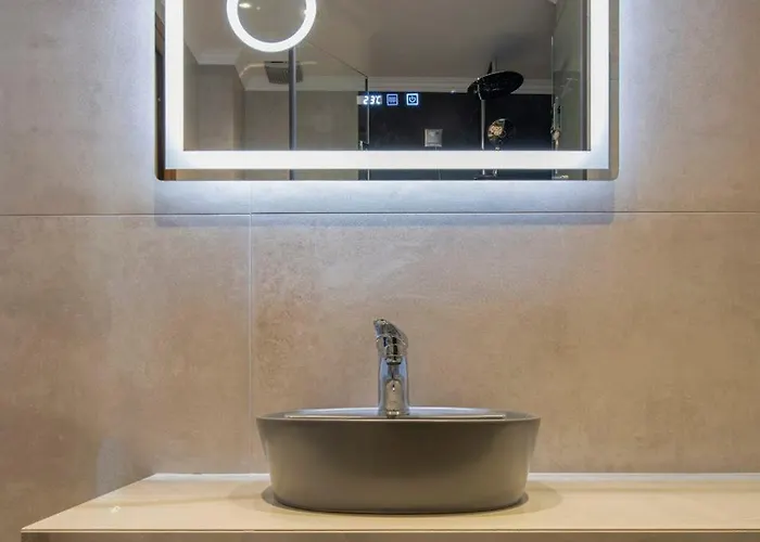 Velky Sen Luxury Sarti